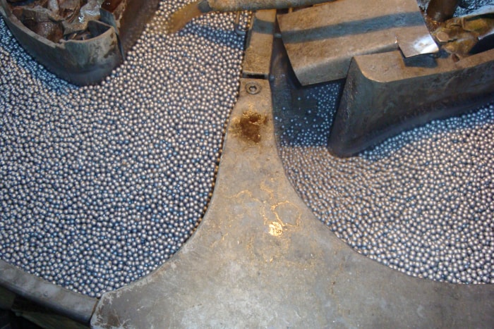 Smooth steel ball 23